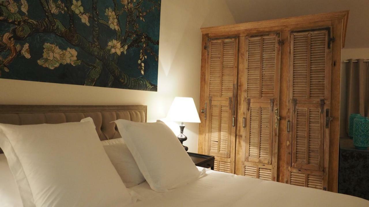 Saint-Rémy-de-Provence Chambre D'Hotes Les Varietes מראה חיצוני תמונה